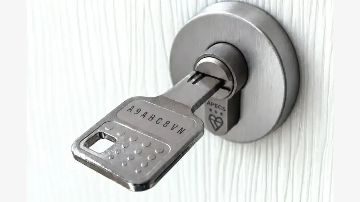 AP V3 Locking Cyliner