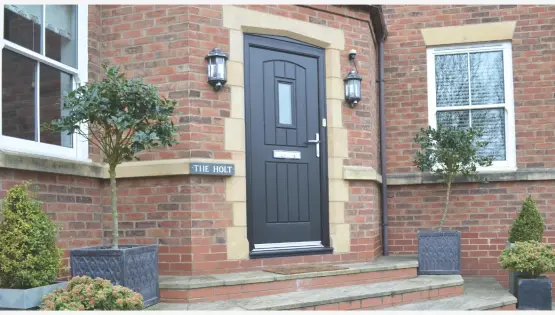 Rockdoor Cottage Spy View Door