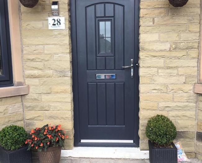 Anthracite Grey English Cottage