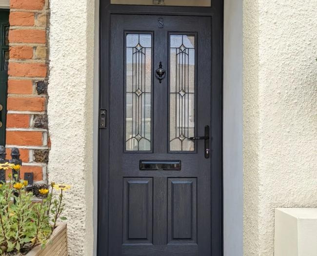 Anthracite Grey Jacobean Scorpio