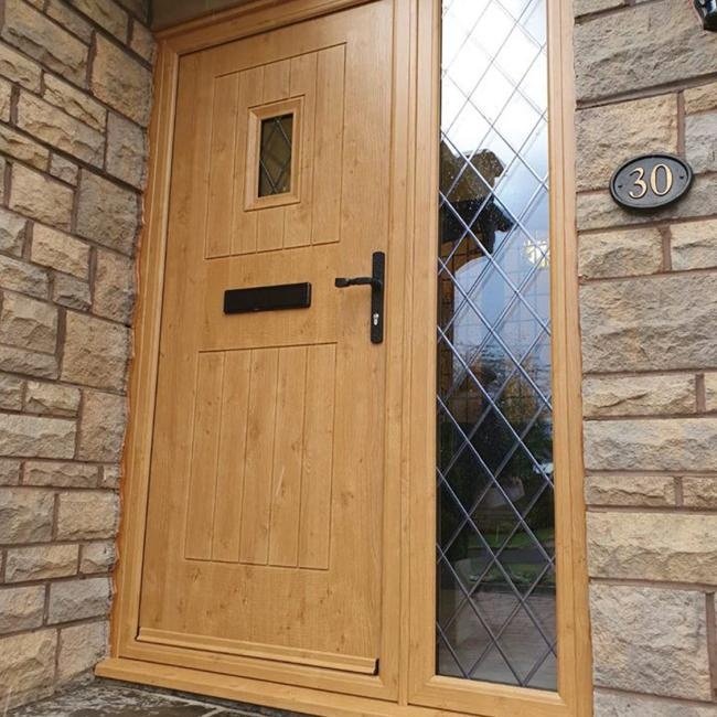 Irish Oak Cottage Spy View