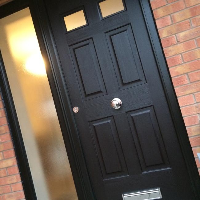 Black Regency Misted Glass