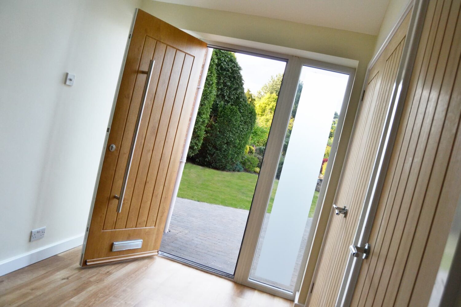 Irish Oak Indiana Rockdoor Composite Door