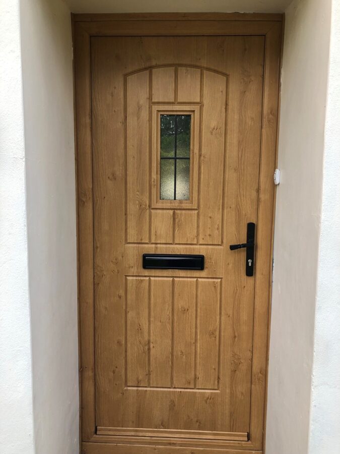 Irish Oak English Cottage Rockdoor Composite Door