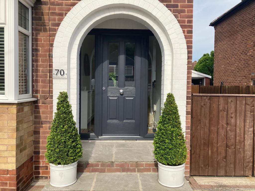 Anthracite Grey Jacobean Rockdoor Composite Door