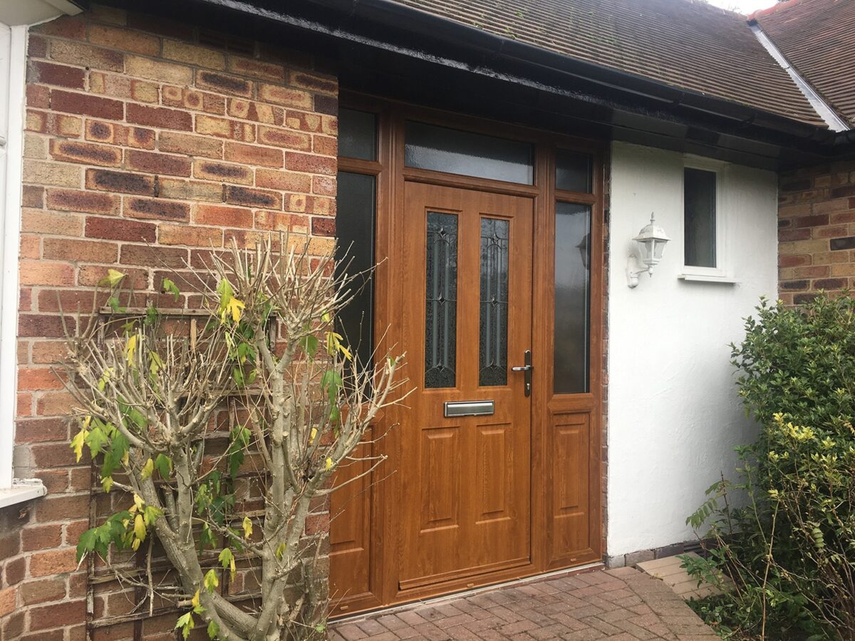 Light Oak Jacobean Rockdoor Composite Door
