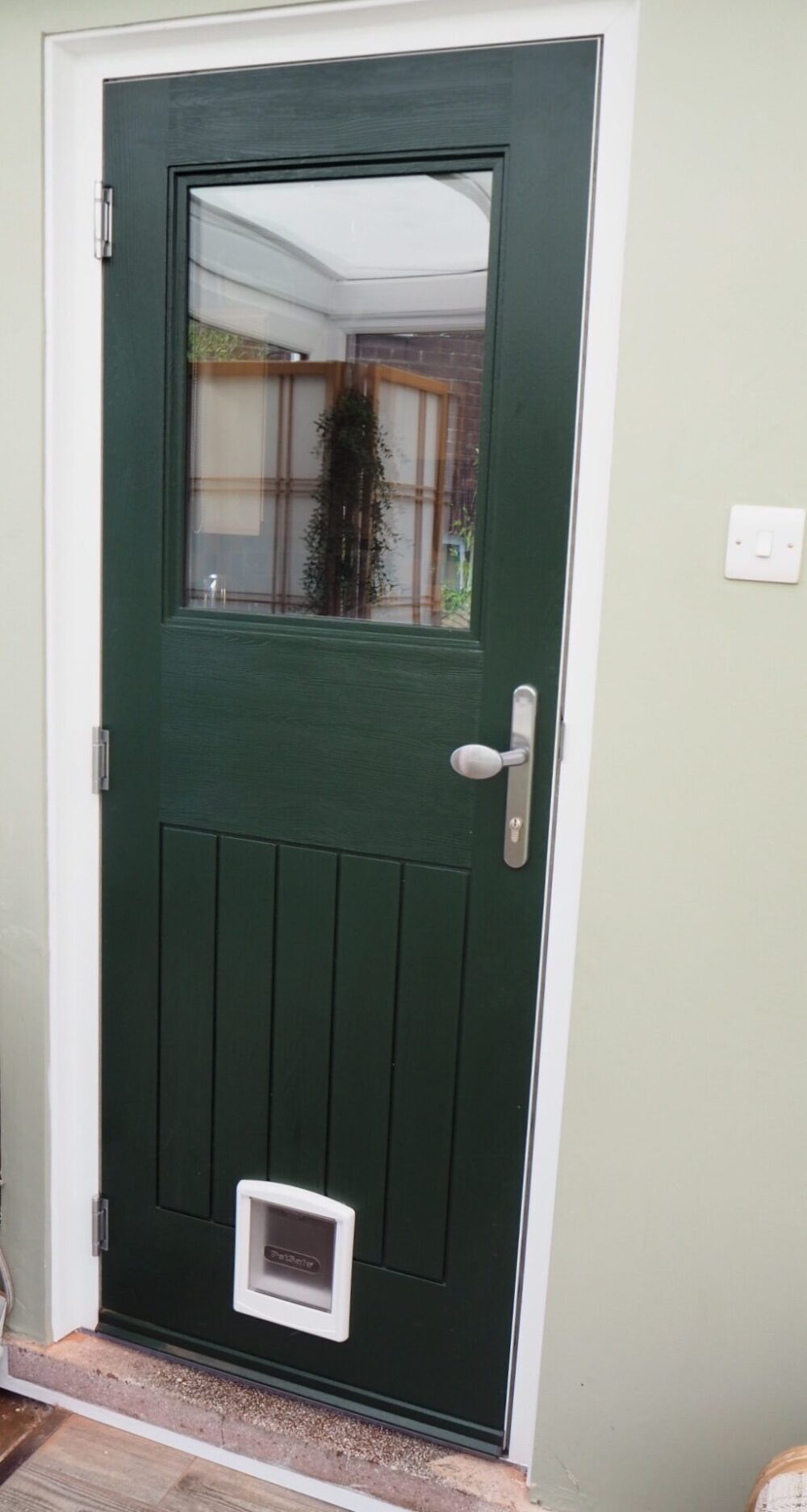 Green Cottage View Light Rockdoor Composite Door