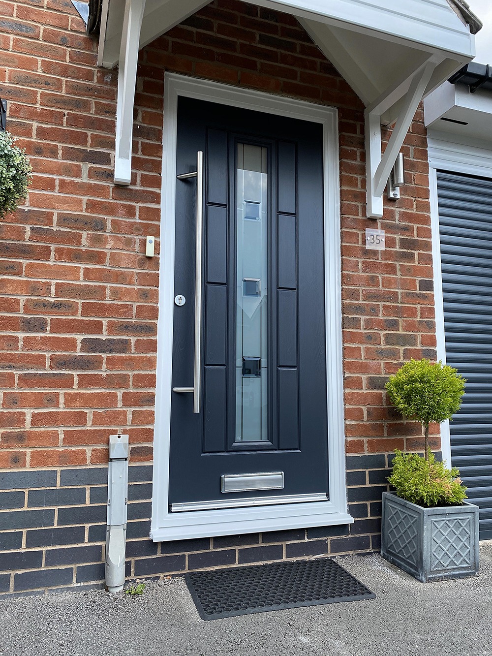 Anthracite Grey Vermont Grey Shades Rockdoor Composite Door