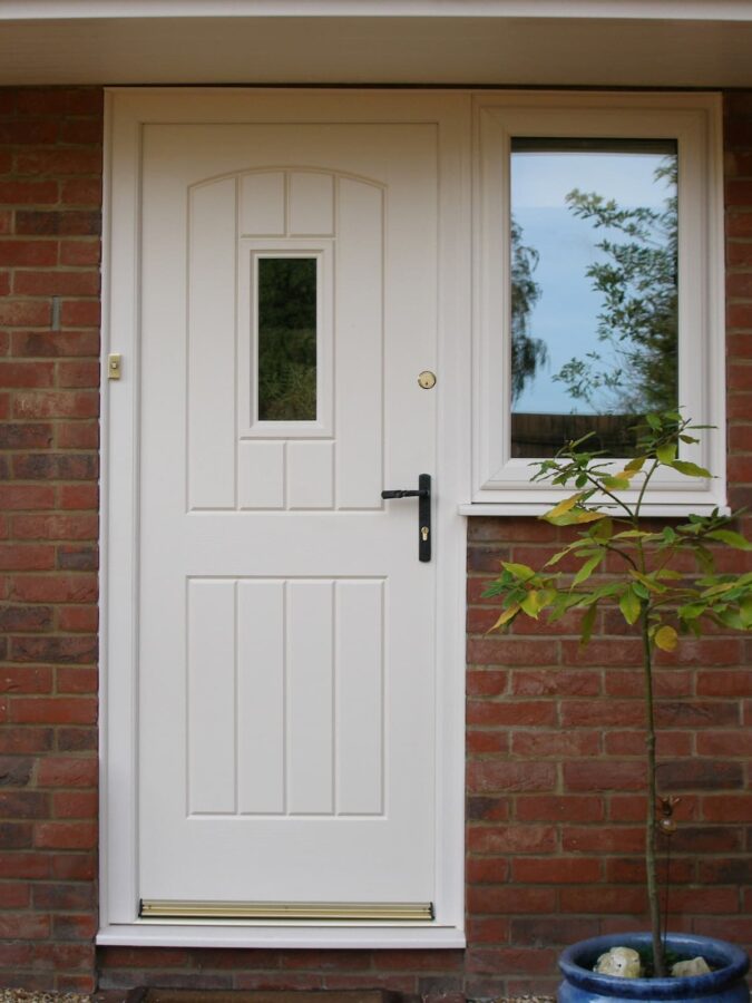 White English Cottage Rockdoor Composite Door