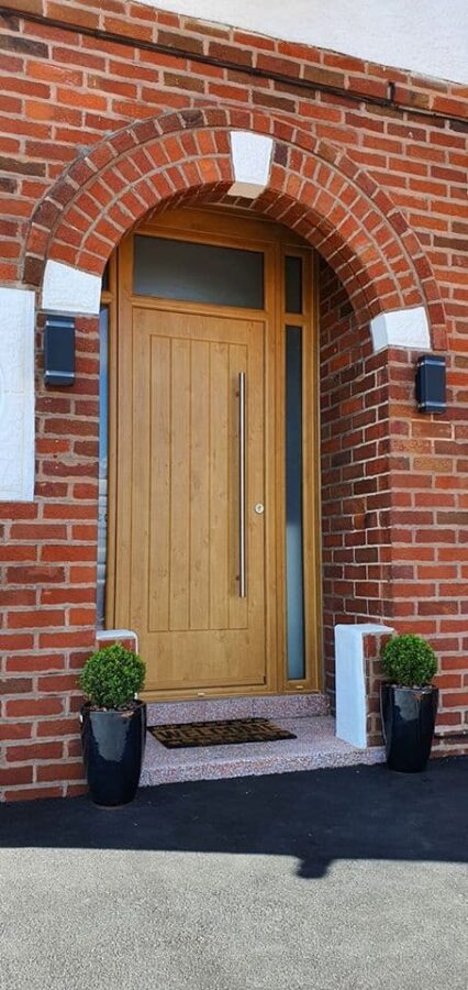 Irish Oak Indiana Rockdoor Composite Door