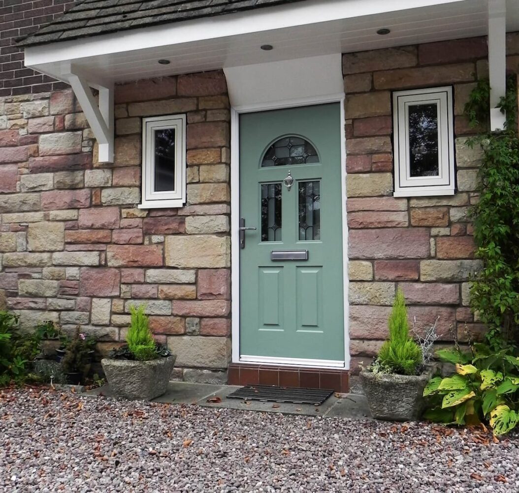Chartwell Green Tennessee Crystal Bevel Composite Door