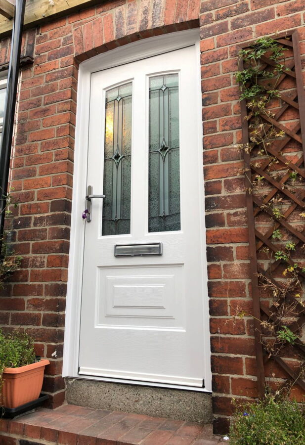 Cream Illinois Pinnacle Rockdoor Composite Door