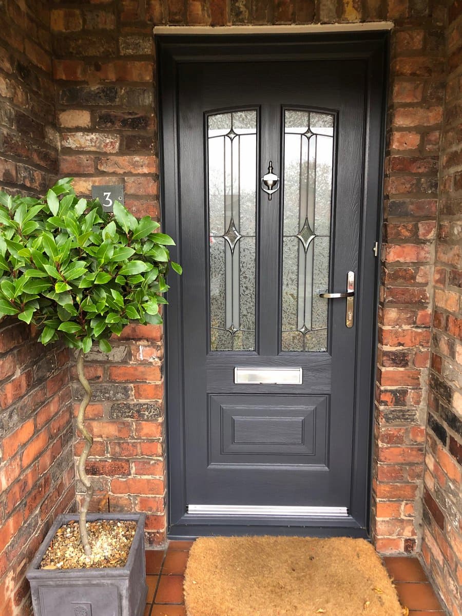 Anthracite Grey Illinois Pinnacle Composite Door