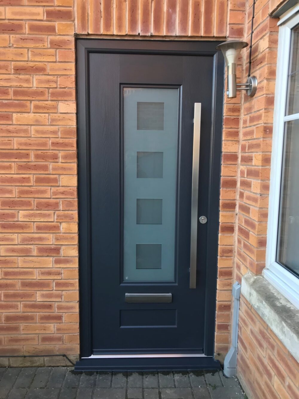Anthracite Grey Vogue Cube Composite Door
